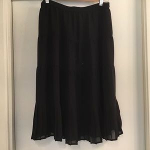 LINEA / BLACK SKIRT